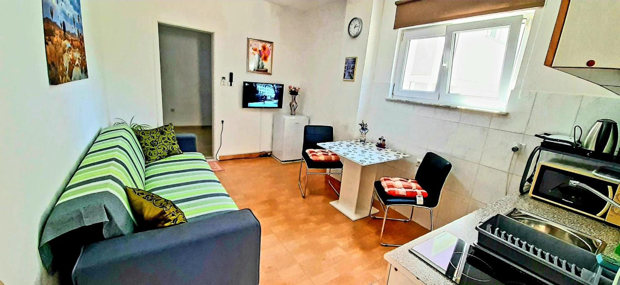 Ema & Sea Apartment'S Пула Экстерьер фото